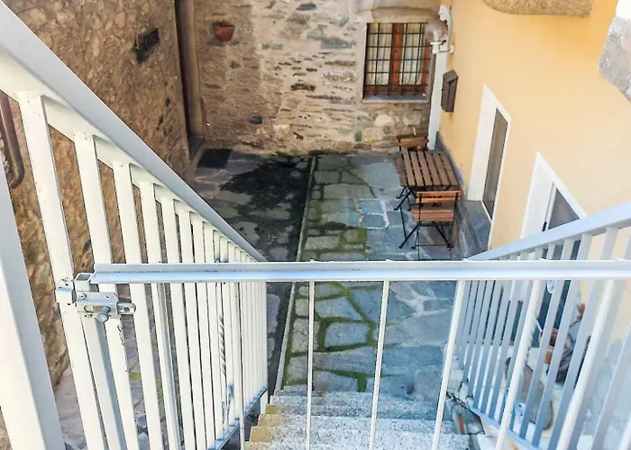 Delightful And Cozy In * Châtillon